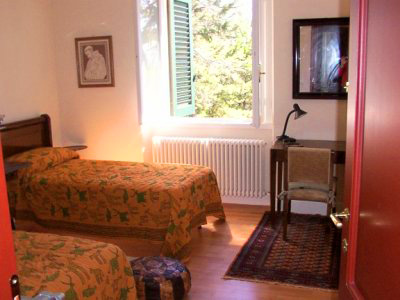 twin bed